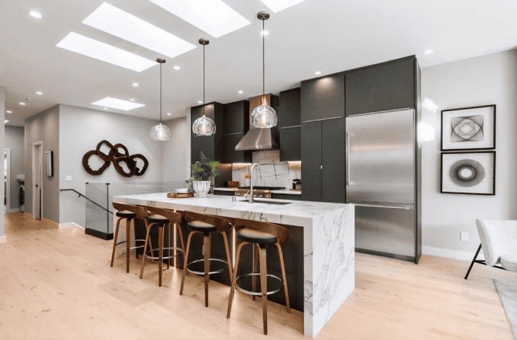 Modern kitchen with elegant design elements.